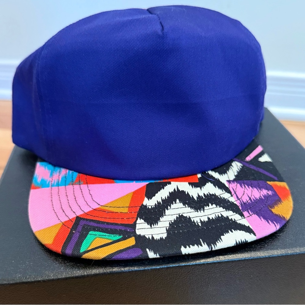 Vintage San Sun Purple Snapback Hat – Retro Pattern Brim